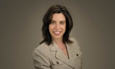 Christina Annunziata, M.D., Ph.D., es una investigadora del Instituto Nacional del Cáncer.