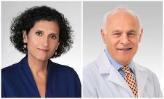 Carol Feghali-Bostwick, Ph.D. (izquierda) y John Varga, M.D. (derecha) trabajan con los NIH en la investigación sobre la esclerodermia.