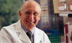 Steven Rosenberg, M.D., Ph.D., in his lab at the National Cancer Institute. 