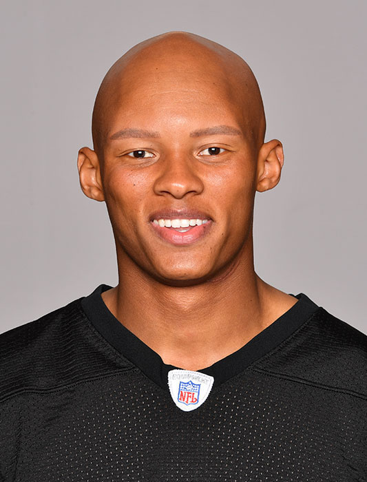 Joshua Dobbs, un mariscal de campo de la NFL, es un defensor de las personas con alopecia areata.